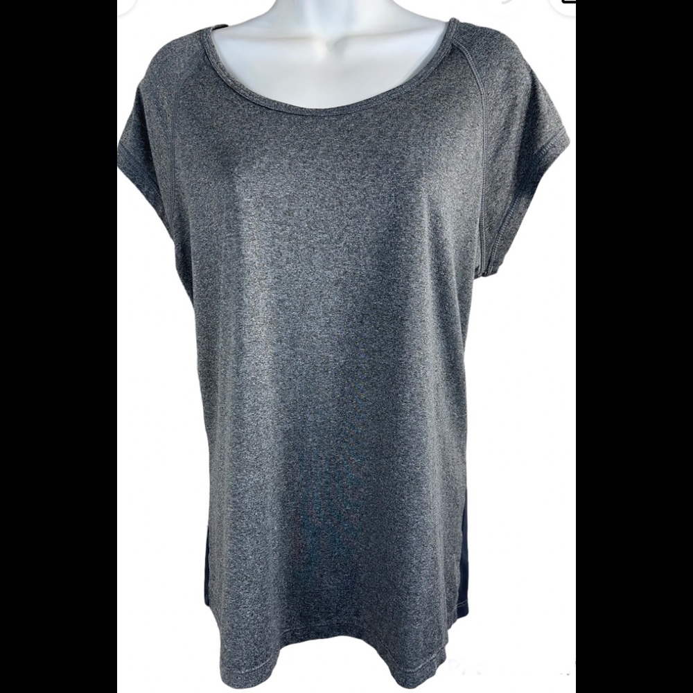 Sport essentials exercise top